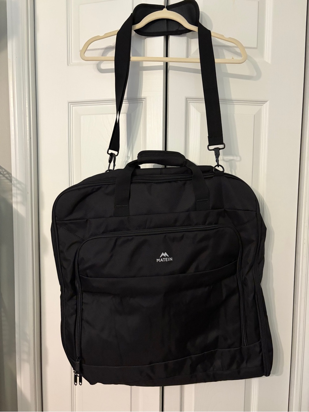 MATEIN Garment Bag For Travel- Large Foldable Suit Luggage EUC